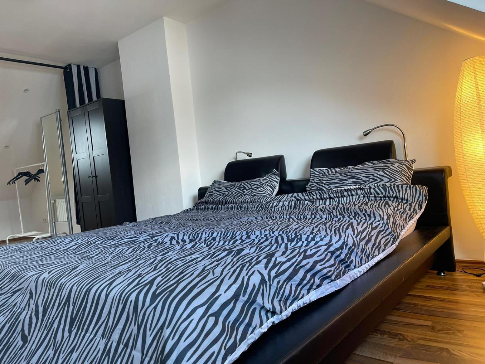 Geraeumige 3-Zimmer-Ferienwohnung Im Herzen Von Kassel Exteriér fotografie