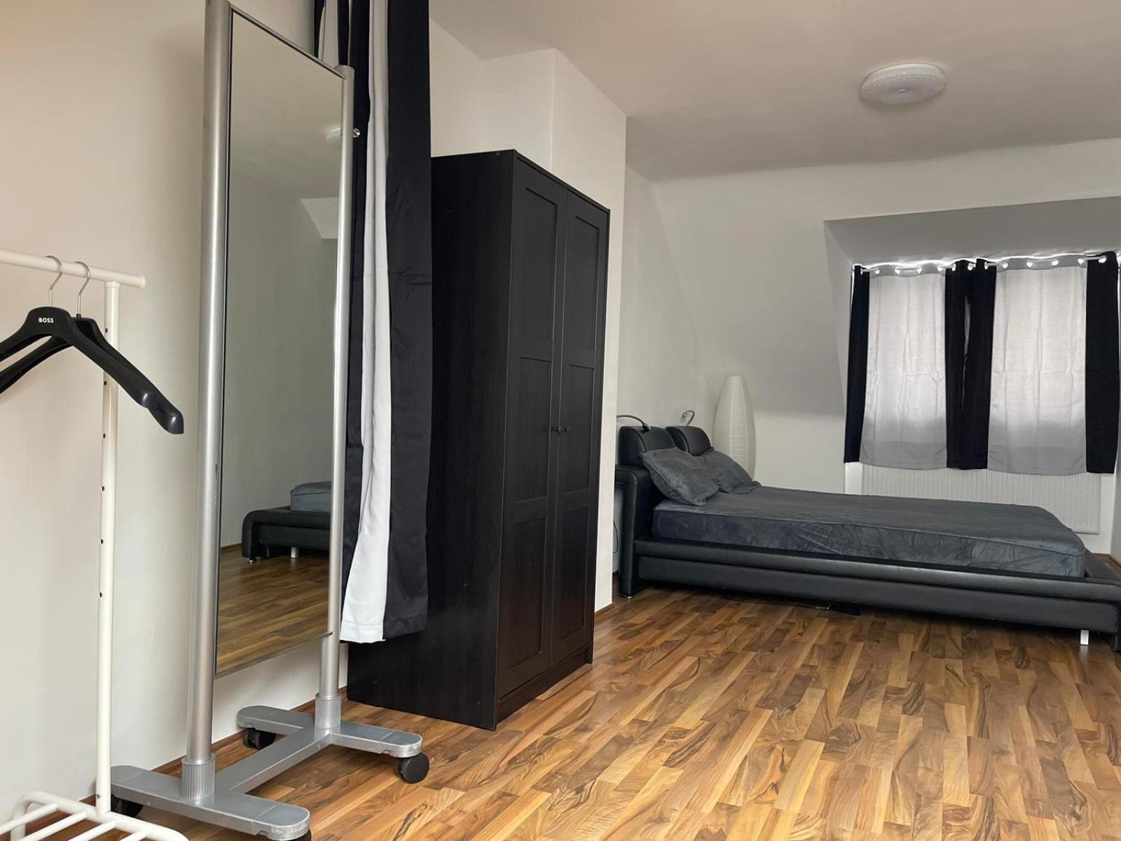 Geraeumige 3-Zimmer-Ferienwohnung Im Herzen Von Kassel Exteriér fotografie