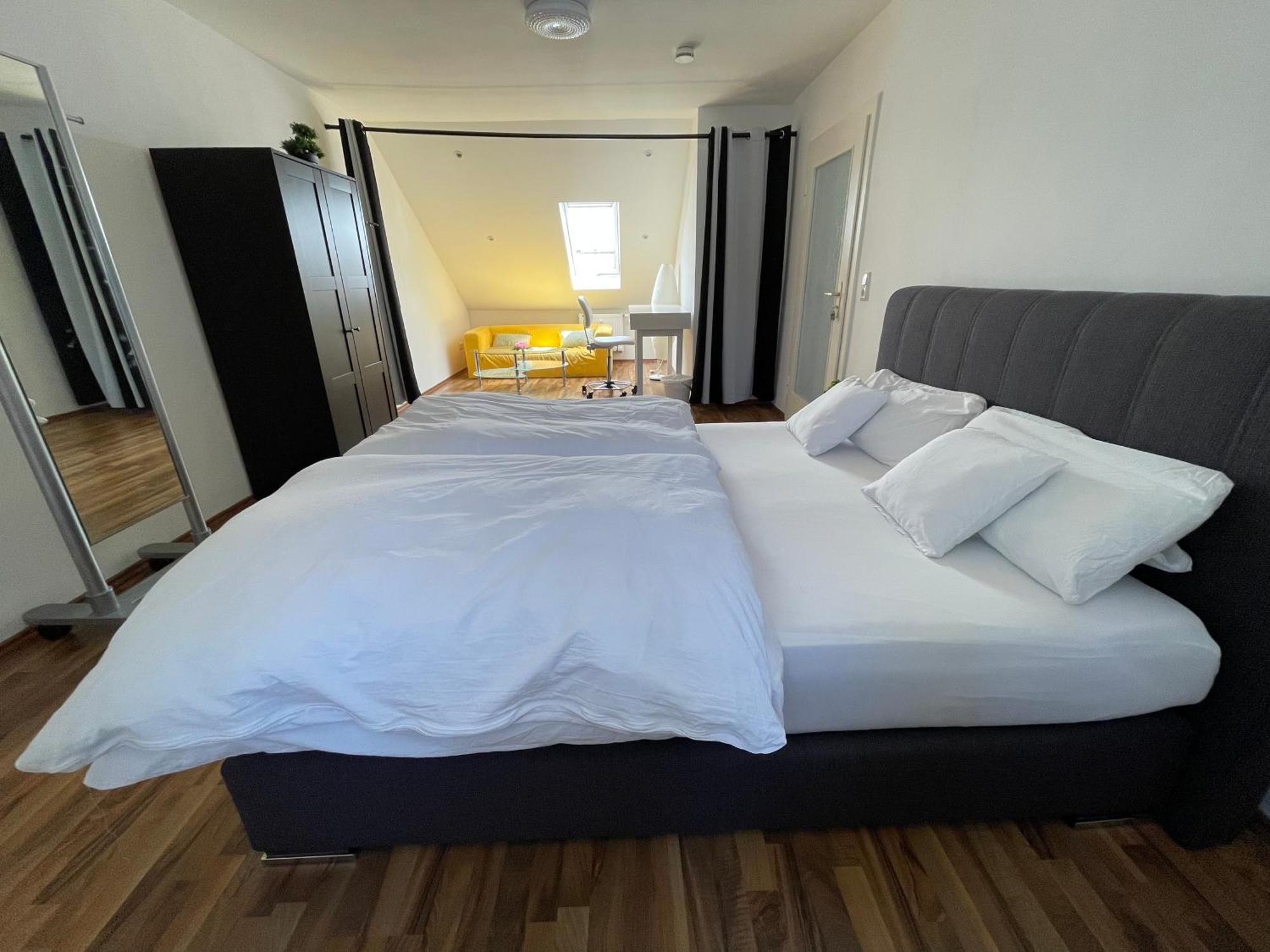 Geraeumige 3-Zimmer-Ferienwohnung Im Herzen Von Kassel Exteriér fotografie