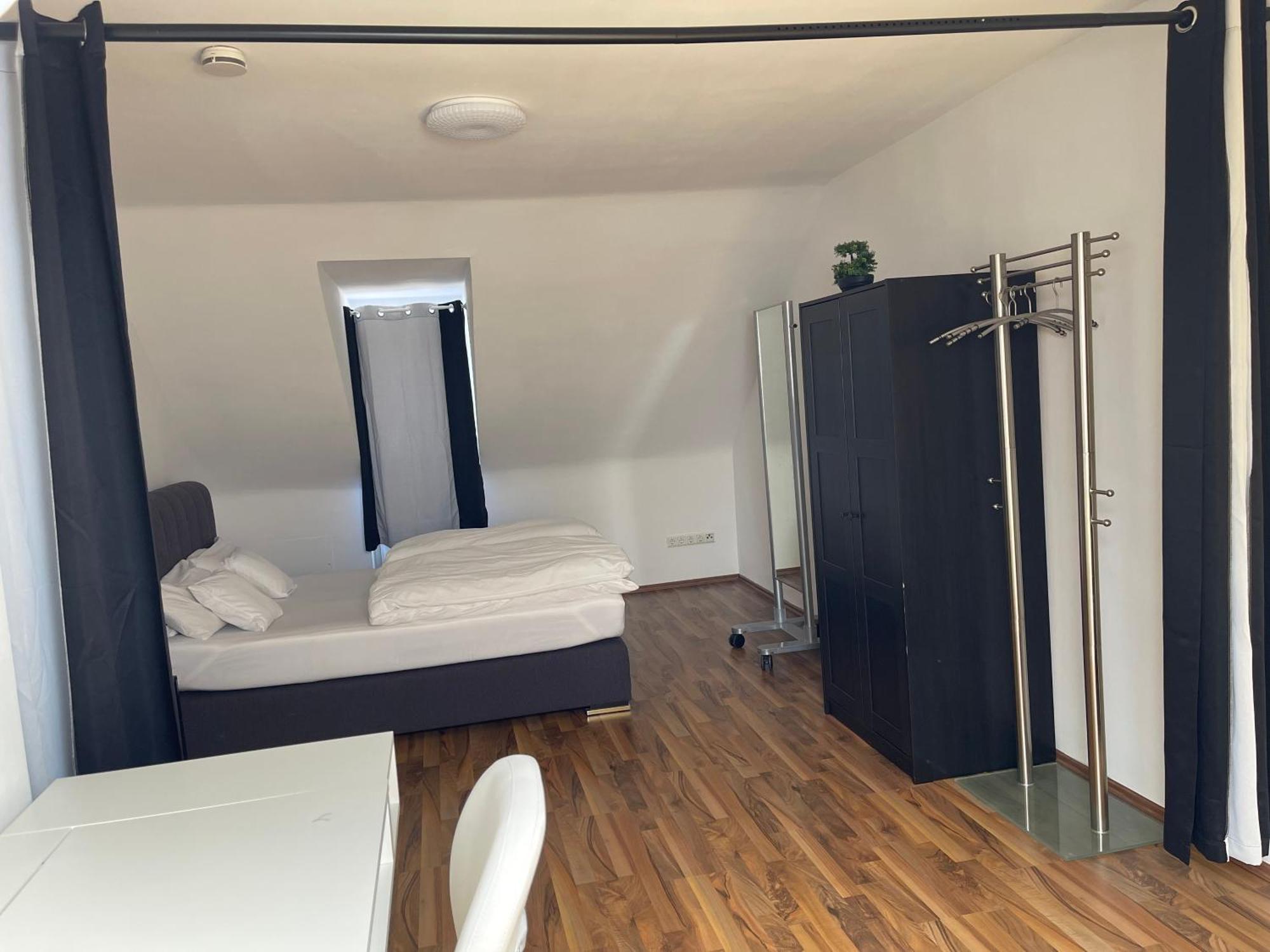 Geraeumige 3-Zimmer-Ferienwohnung Im Herzen Von Kassel Exteriér fotografie
