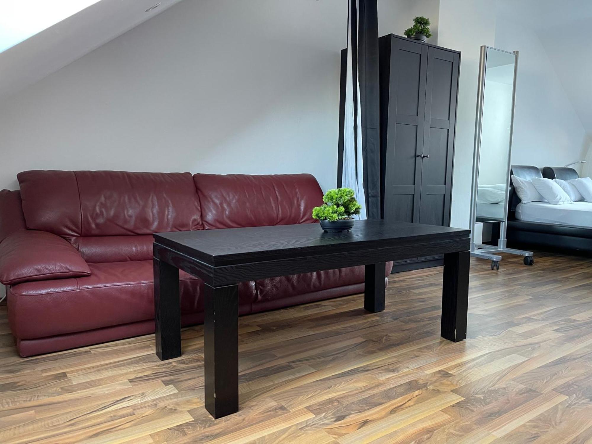 Geraeumige 3-Zimmer-Ferienwohnung Im Herzen Von Kassel Exteriér fotografie
